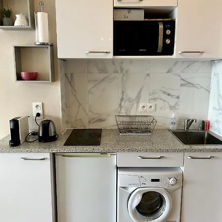 Leopolda Appartement *